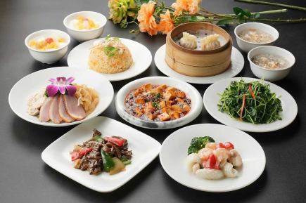 【享受中式佳餚】九道菜套餐，含兩小時暢飲，是宴會和商務招待的理想選擇：¥4680（含稅）