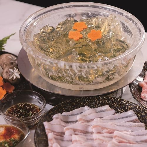 Shabu-shabu in a natural crystal pot