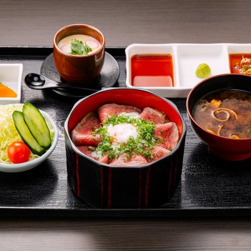 黒毛和牛 ローストビーフ重