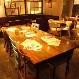 6～8名様。ご宴会やお集まりなどにおすすめです♪人数に合わせてお席ご用意いたします！