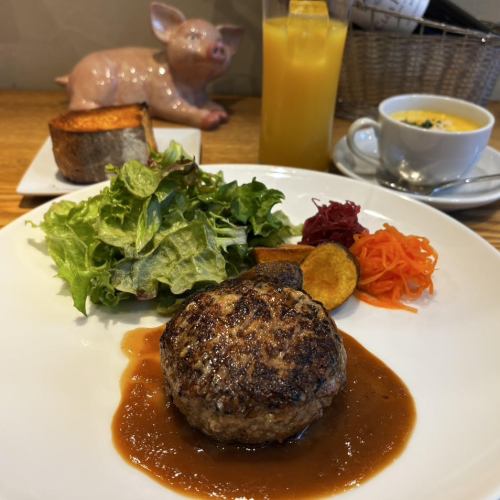 平日限定！プティサレ特製カイエットランチ