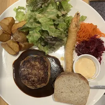 【僅限午餐預約！ 】漢堡牛排、炸蝦和套餐：2000日圓