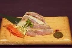 chicken thigh sashimi