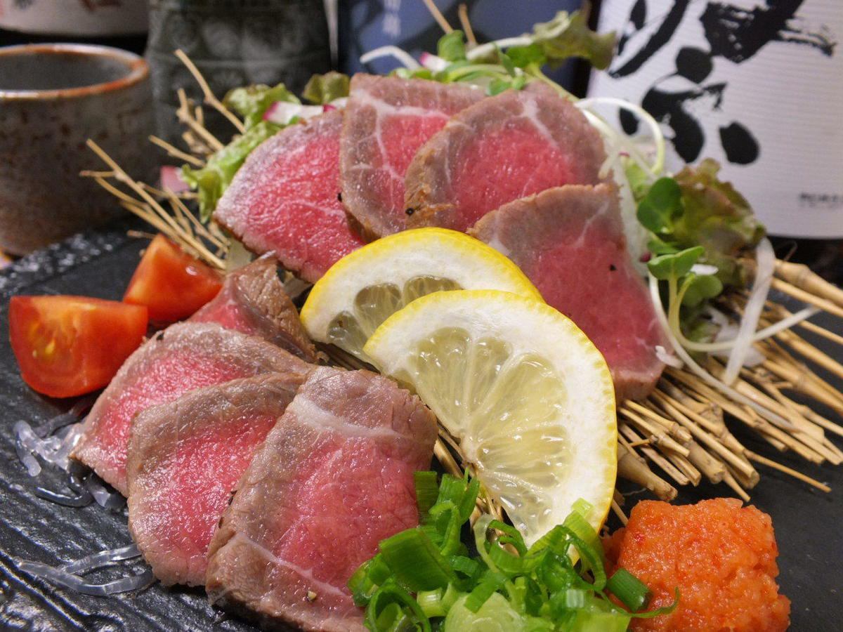 お肉料理も充実♪季節のおすすめメニューを要チェック★