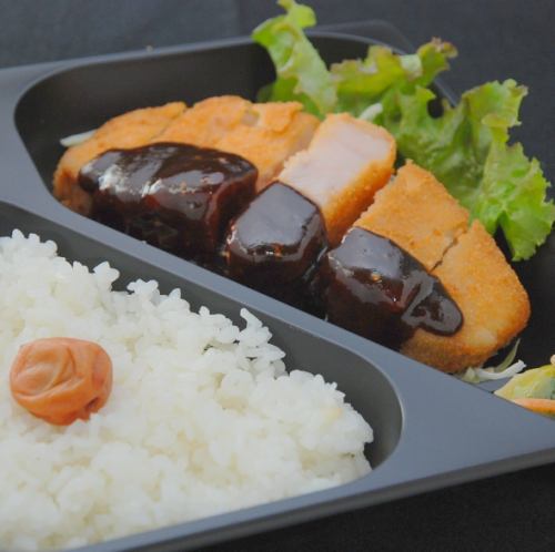 Aipoku Miso Cutlet Bento ※ Mineral water bottle free with advance reservation coupon