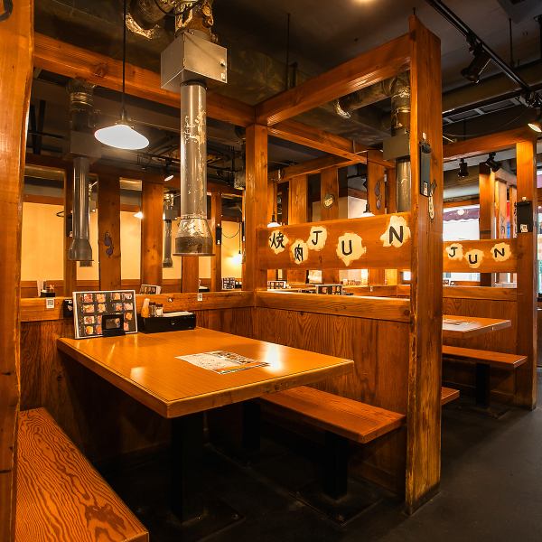 当店は、◆焼肉と韓国料理が多彩,店駐輪場も有り！地下鉄赤塚駅から徒歩3分・下赤塚駅から徒歩1分の場所にあります。アクセスも便利で、お一人様から大人数まで幅広いご利用が可能です。特別な場合には貸切も対応しておりますので、お気軽にご相談ください。美味しい料理と共に、思い出に残る時間をお過ごしください。