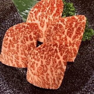 【JUNコース】柔らかいA5黒毛和牛の上ロースや本場韓国料理の海鮮チヂミなどをお楽しみ下さい!