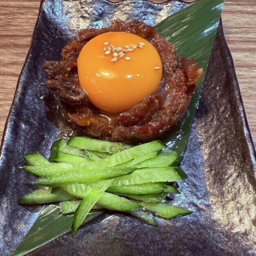 桜ユッケ