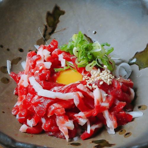 熊本県直送　馬ユッケ