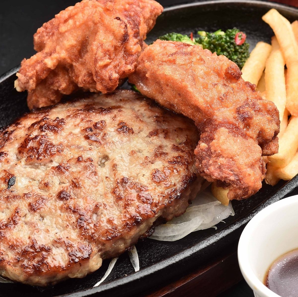 漢堡牛排和咖哩Zangi！豐盛的午餐菜單 550 日元起
