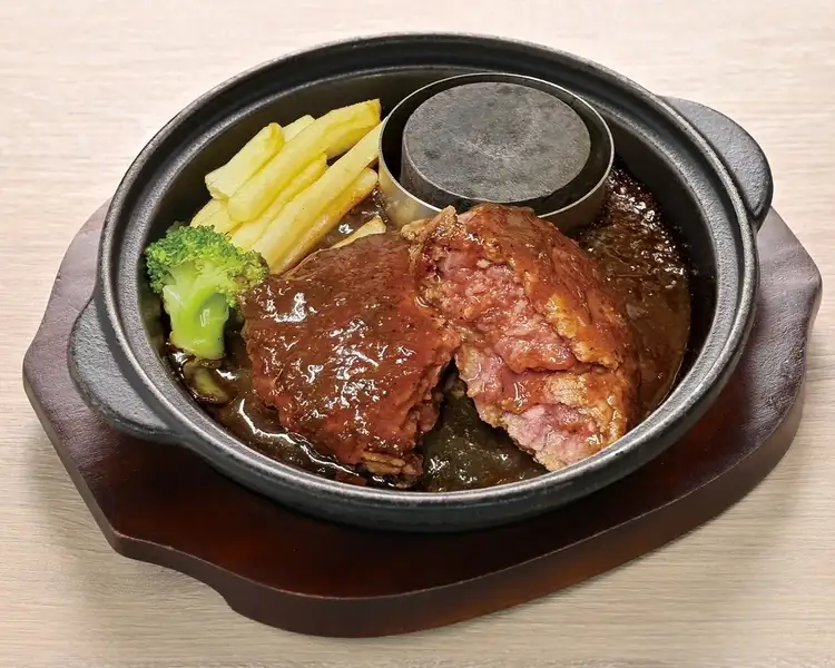 新メニュー「牛100%ハンバーグ」販売開始！