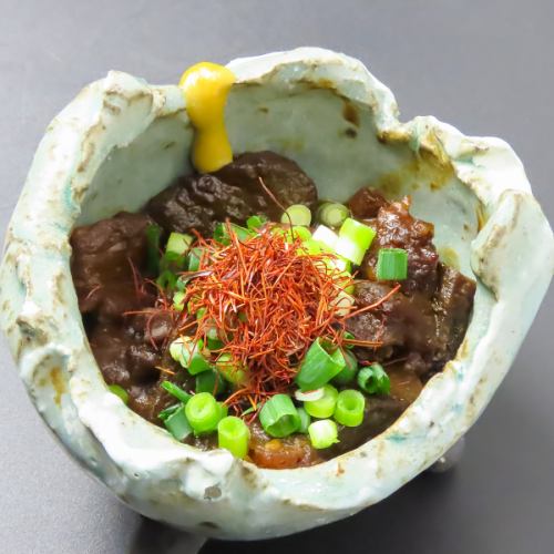 大人気!!太郎の飛騨牛どて煮