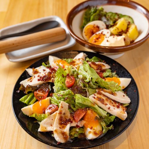 焼き鳥だけじゃない！前菜から〆まで隙のない一品料理