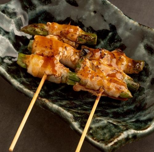 キムチ豚巻き串/おくら豚巻き串/アスパラ豚巻き串
