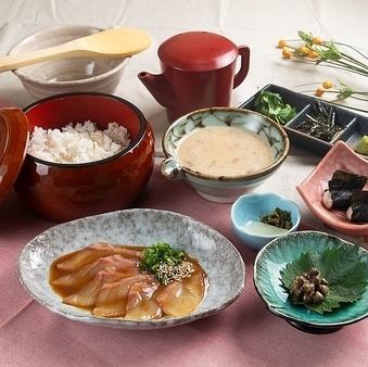 鯛茶漬け自然薯御膳