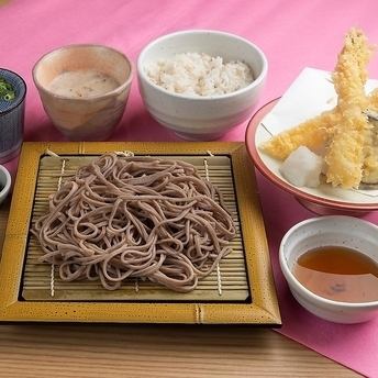 信州そば天ぷらとろろ御膳