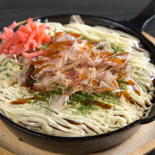 【鉄板でアツアツ提供！】塩セセリ＆太麺焼きそば♪≪638円(税込)≫
