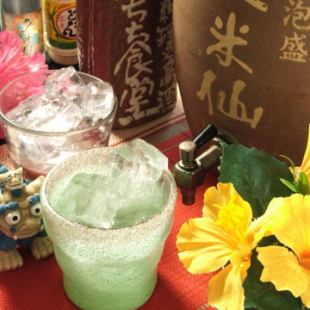 For an additional 1000 yen (tax included), you can enjoy all-you-can-drink for 3 hours.