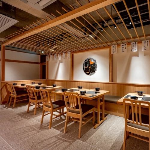 テーブル席でもつ鍋を