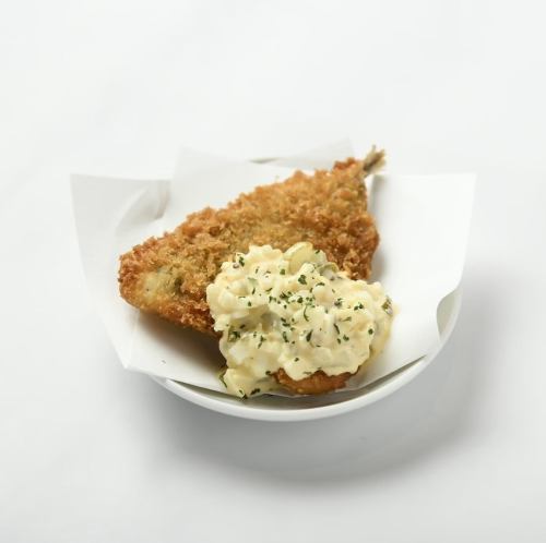 厚炸马鲛鱼配自制塔塔酱