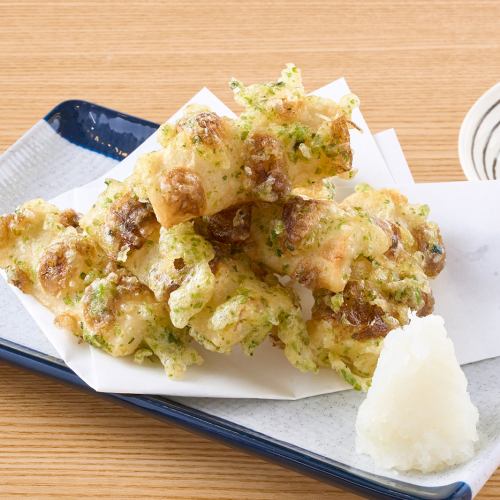 Deep-fried chikuwa with seaweed