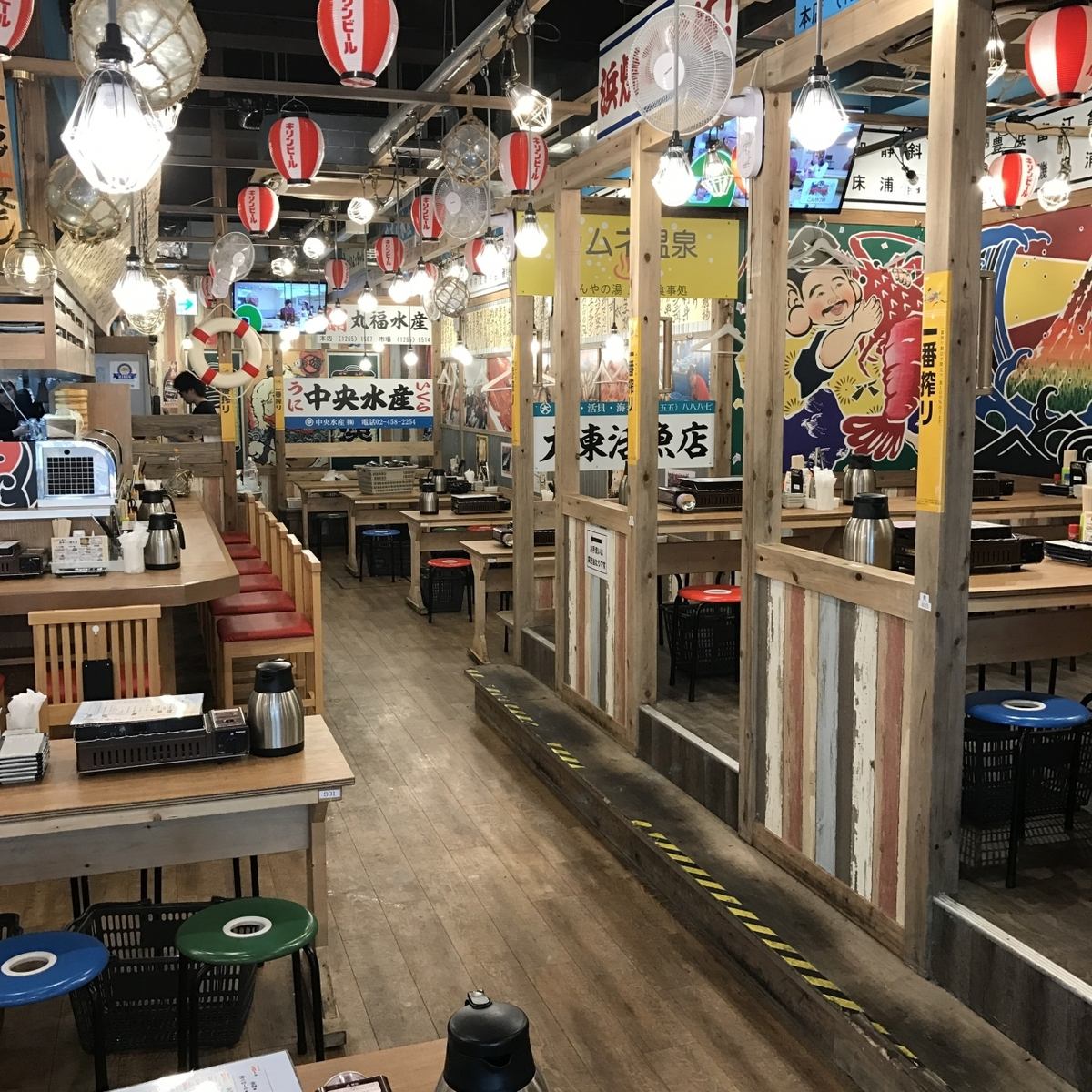 【24時間営業】伏見駅より徒歩１分/都会の海の家で海鮮BBQを満喫