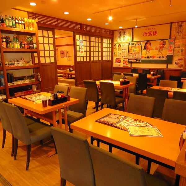 This restaurant is easy to use even if you are visiting alone♪ We are open for lunch from 11:00 to 14:30 and from 17:00 to 24:00.We also have counter seats, so feel free to stop by ♪ How about some snacks, a la carte, beer, or a highball?