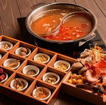 薬膳マイスター監修!心身を整える食べるエステの薬膳鍋