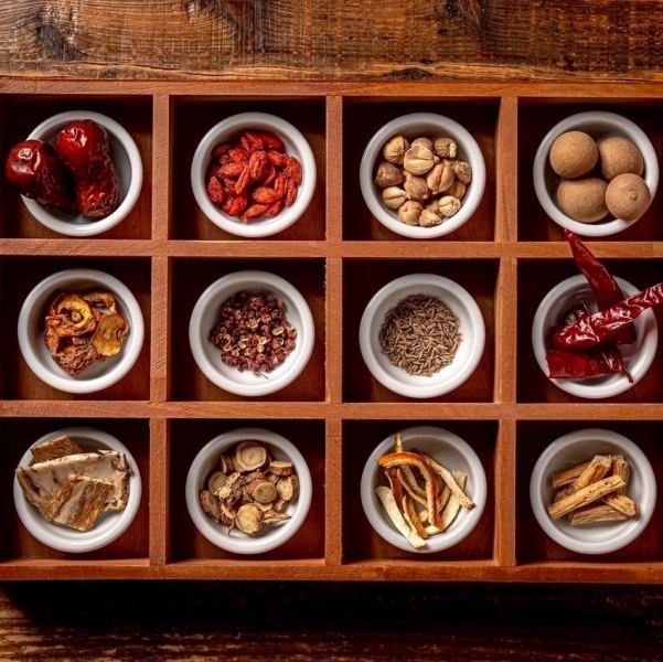 彩り映える女性に人気のアルコール