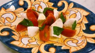 Buffalo mozzarella and high-sugar tomato caprese