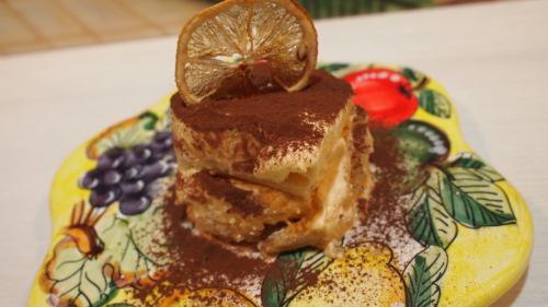 Lemon and Limoncello Tiramisu (alcohol-free))