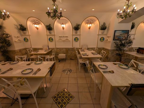 흰색을 기조로 한 아말피 해안의 레스토랑을 이미지 한 점내 ♪