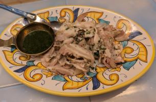 ポルケッタ　サルサヴェルデ ～香草を巻き込んだイタリア風チャーシュー 香草ソースかけ～