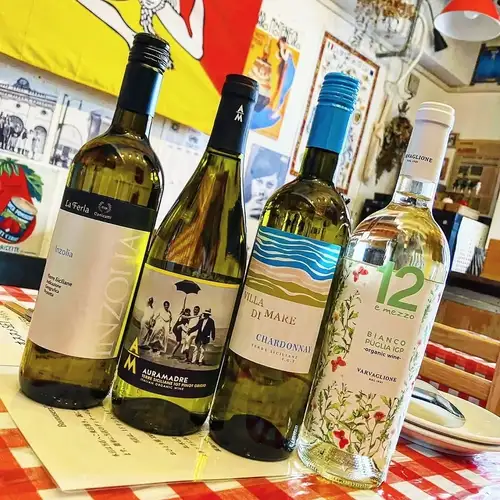 Sicilian natural wine