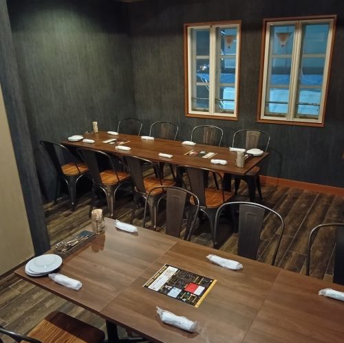 We have private rooms available in various sizes♪