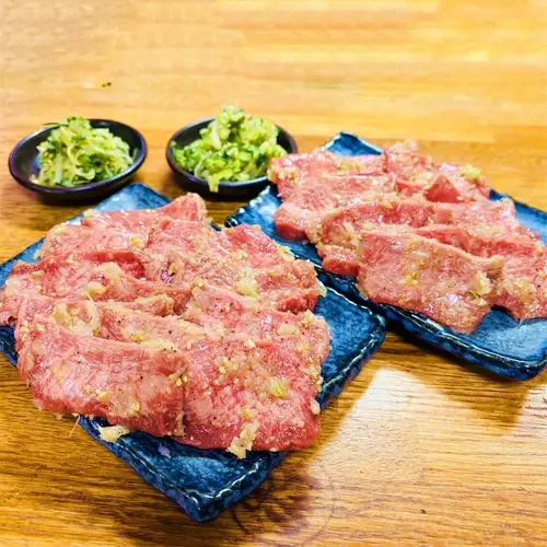 自家製ブレンド塩とごま油で揉み込む逸品！タレなしでも美味しい自家製仕込みの極上焼肉