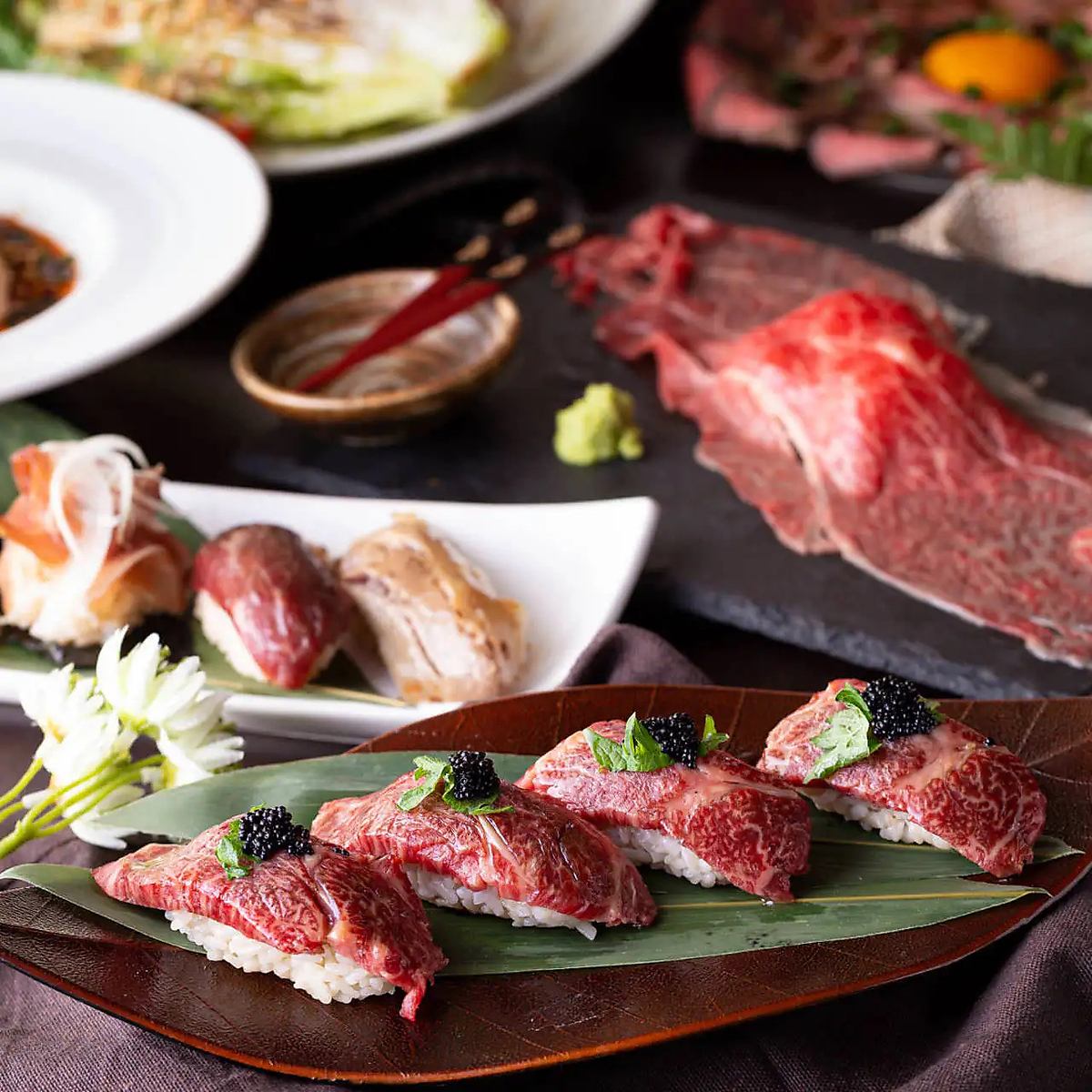 炙り肉寿司が食べ放題！当店の自慢の一品です！