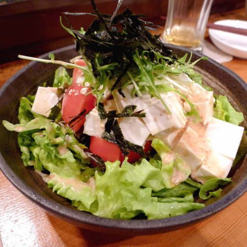 豆腐サラダ