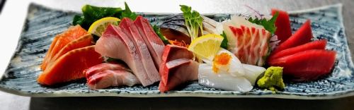 お造り盛り合わせ