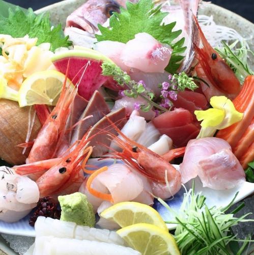 一番人気!板長選りすぐり★旬の美味しさを詰め込んだごん蔵の鮮魚