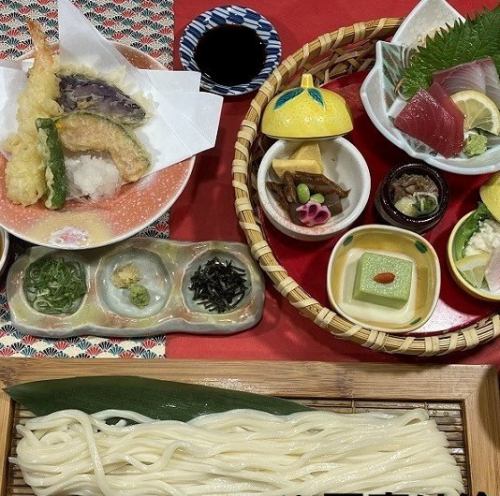 Flower basket tempura udon set