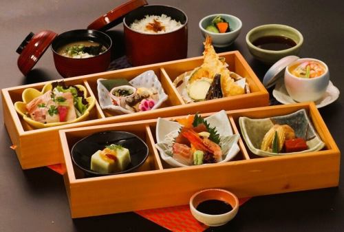 彩り箱膳【ランチ】