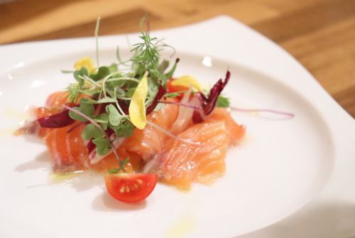 鮮魚のカルパッチョ