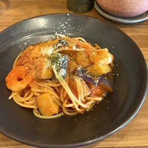 エビと茄子のトマトソースパスタ（9月限定）