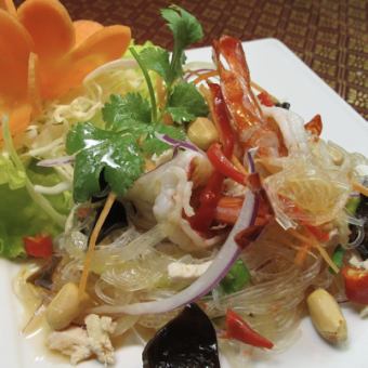 ヤムウンセン 春雨のサラダ/ヤムタクライ レモングラスのサラダ