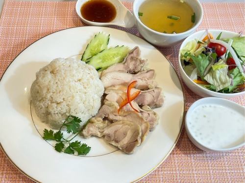カオマンガイ 蒸し鶏肉ご飯