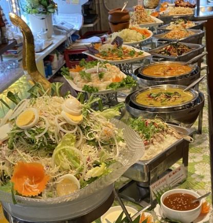 【ランチバイキング】日替わり料理とデザートと飲み物1950円(税込)~