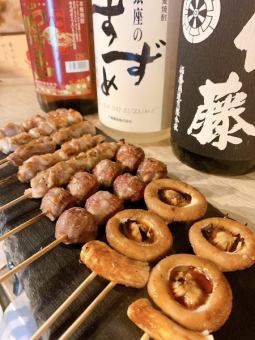 【オススメ】ちび手羽先 ・串焼き3種盛りなど【90分飲放】全8品ハチドリ串焼きコース3980円