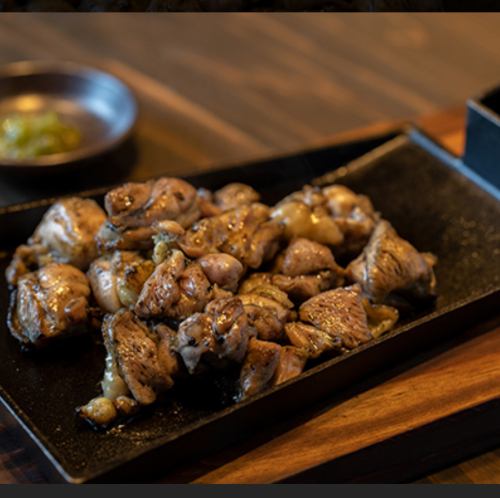 炭火鶏ハラミ焼き