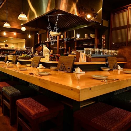 落ち着いた大人の隠れ家